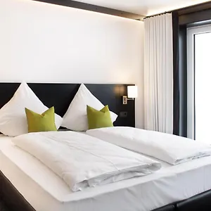 Hotel Mak By Wmm