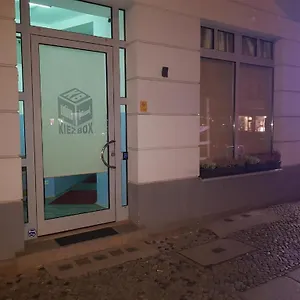 https://kiez-box.find-berlin-hotels.com
